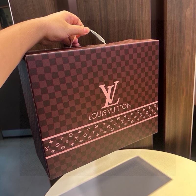 Louis Vuitton Blanket